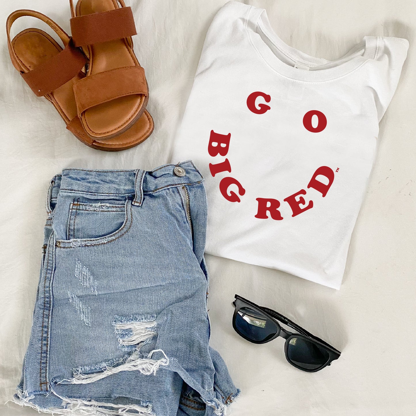 Go Big Red Smile tee